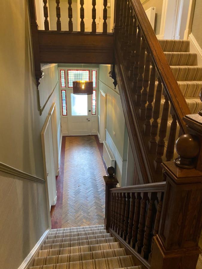 אובאן Ardmor Guest House מראה חיצוני תמונה