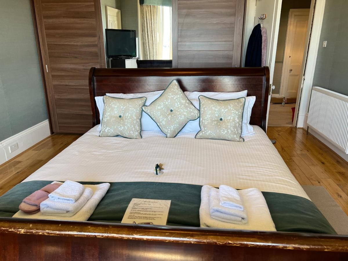 אובאן Ardmor Guest House מראה חיצוני תמונה